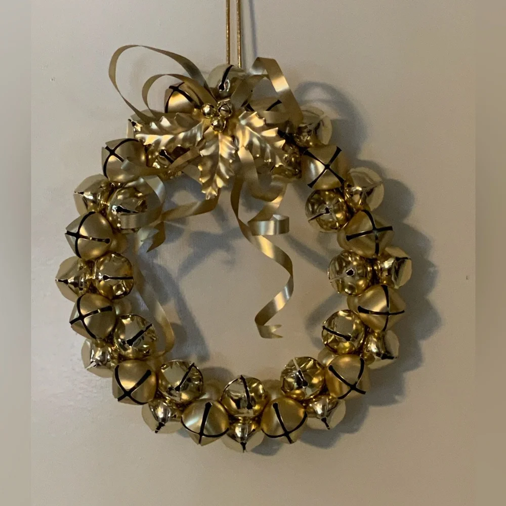 Gold Holiday Wreath with Bells